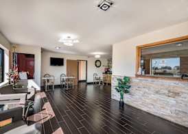 Americas Best Value Inn & Suites Harrisonville 4