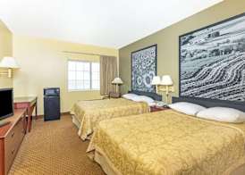 Western Inn & Suites 4