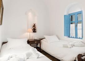Pantelia Suites 4