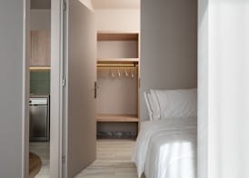 Num Suites & Lofts Athens 4