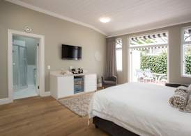 Summerwood Guest House 4