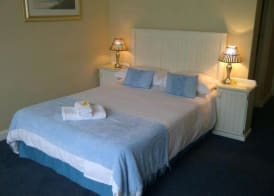The Russel Hotel 4