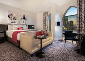 Planet Hollywood Resort & Casino by Suiteness 3