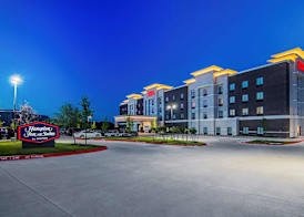 Hampton Inn & Suites Dallas/Richardson, TX 2
