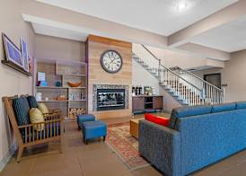 Country Inn & Suites by Radisson, West Bend, WI 3