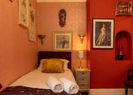 Hotel Rouge & Deco Suites 4