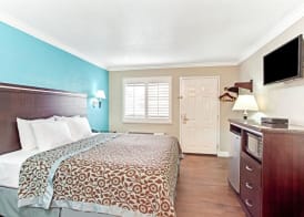 Cabana Inn & Suites 2