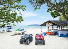 DoubleTree by Hilton Damai Laut 4