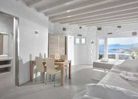 Crystal Suites 3