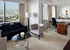 Crowne Plaza DUBAI - FESTIVAL CITY by IHG 4