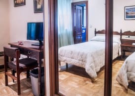 Hotel Castellano I 2