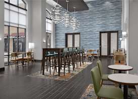 Hampton Inn & Suites Mishawaka/South Bend at Heritage Square 5