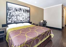 Super 8 by Wyndham North Hollywood 4
