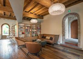 1711 Luxury Guest House 2