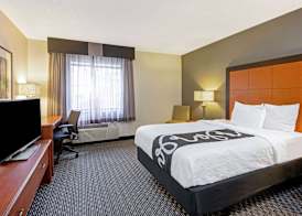 La Quinta by Wyndham Harrisburg Airport Hershey 5