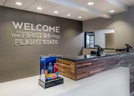 Hampton Inn & Suites Burlington, NC 4