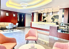 Concorde Inn Hotel 5
