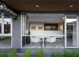 Oaks Melbourne South Yarra Suites 4