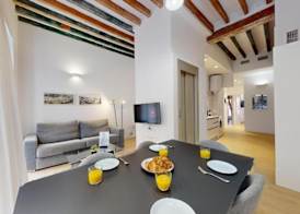MyFlats Luxury City Center 3