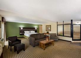 Best Western Prairie Inn & Conference Center 4
