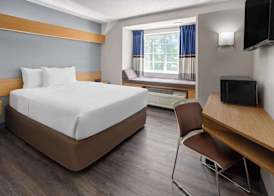 Microtel Inn by Wyndham Raleigh-Durham Airport 4