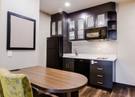 Candlewood Suites WEST EDMONTON - MALL AREA by IHG 4