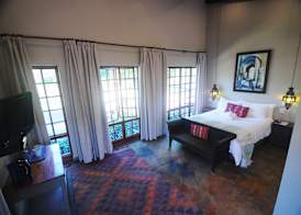 The Wardrobe Guest House 4