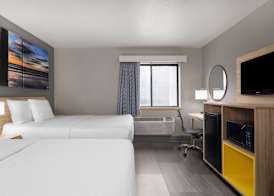 La Quinta Inn by Wyndham Milwaukee Airport / Oak Creek 3