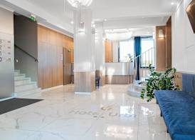 Hotel Urbi 3
