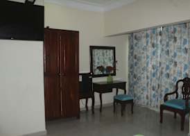 Hotel Luis V 5