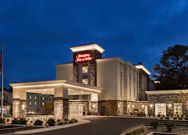 Hampton Inn & Suites Ocean City West 3