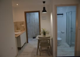 Apartamentos Gorbea Suites 5