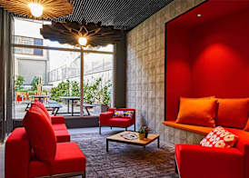 Ibis Barcelona Plaza Glòries 22@ 5