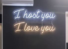 Hostal Boutique I Host You 2