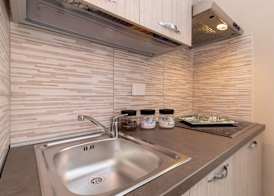Cialdini Apartment Close to the City Center by Wonderful Italy 5