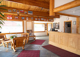 Rocky Mountain Ski Lodge 2