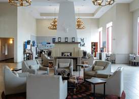 Holiday Inn Express & Suites OLATHE NORTH by IHG 3