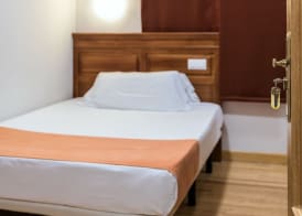 KUBIK Hotel 5