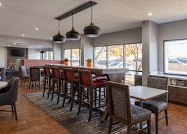 Hampton Inn Athens 4