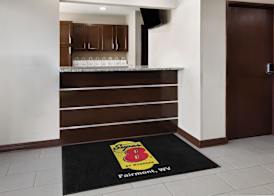 Super 8 by Wyndham Fairmont 2