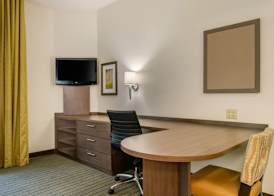 Candlewood Suites FORT MYERS-SANIBEL GATEWAY by IHG 3