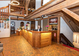 Swiss-Chalet Merlischachen - Historik Chalet-Hotel Lodge 3