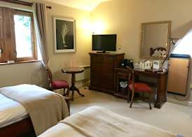 Camden Arms Hotel 4