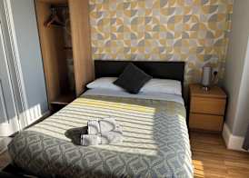 Central Hotel 2