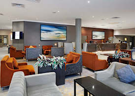 DoubleTree by Hilton Swindon 4