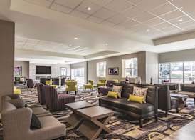 La Quinta by Wyndham Cincinnati Sharonville 5