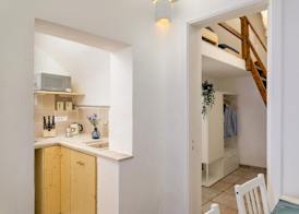Cozy Historic Home by Wonderful Italy 4