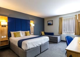 Days Inn by Wyndham Peterborough 5