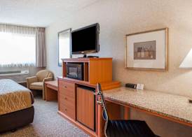 Quality Inn Kirkland 5