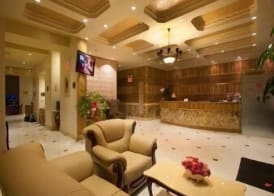 Ramada by Wyndham Flushing Queens 2